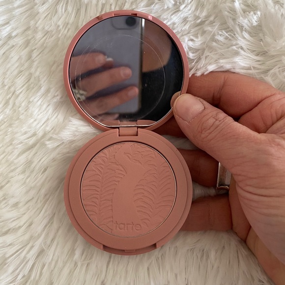 tarte Other - Amazonian clay 12-hour blush Shade is Paaarty NIB